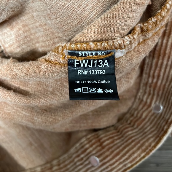 Like New POL Brown Sugar Corduroy Silver Studded Oversized Jacket - Picture 9 of 10